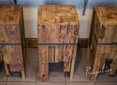 s,80,meble-drewniane-stolek-hoker-ze-starego-drewna.html